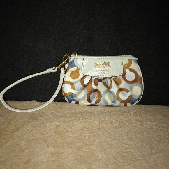 Coach multi color op art monogram Sateen wristlet - Picture 8 of 8
